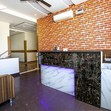 Hotel Woodcrest Zirakpur - Best Family Hotel By - A Unit Of Sidham Group Exteriér fotografie
