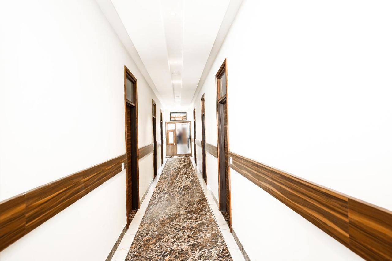 Hotel Woodcrest Zirakpur - Best Family Hotel By - A Unit Of Sidham Group Exteriér fotografie